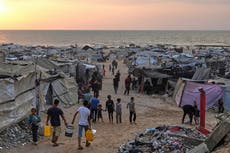 Israel negocia posible reubicación de palestinos de Gaza en Sudán del Sur