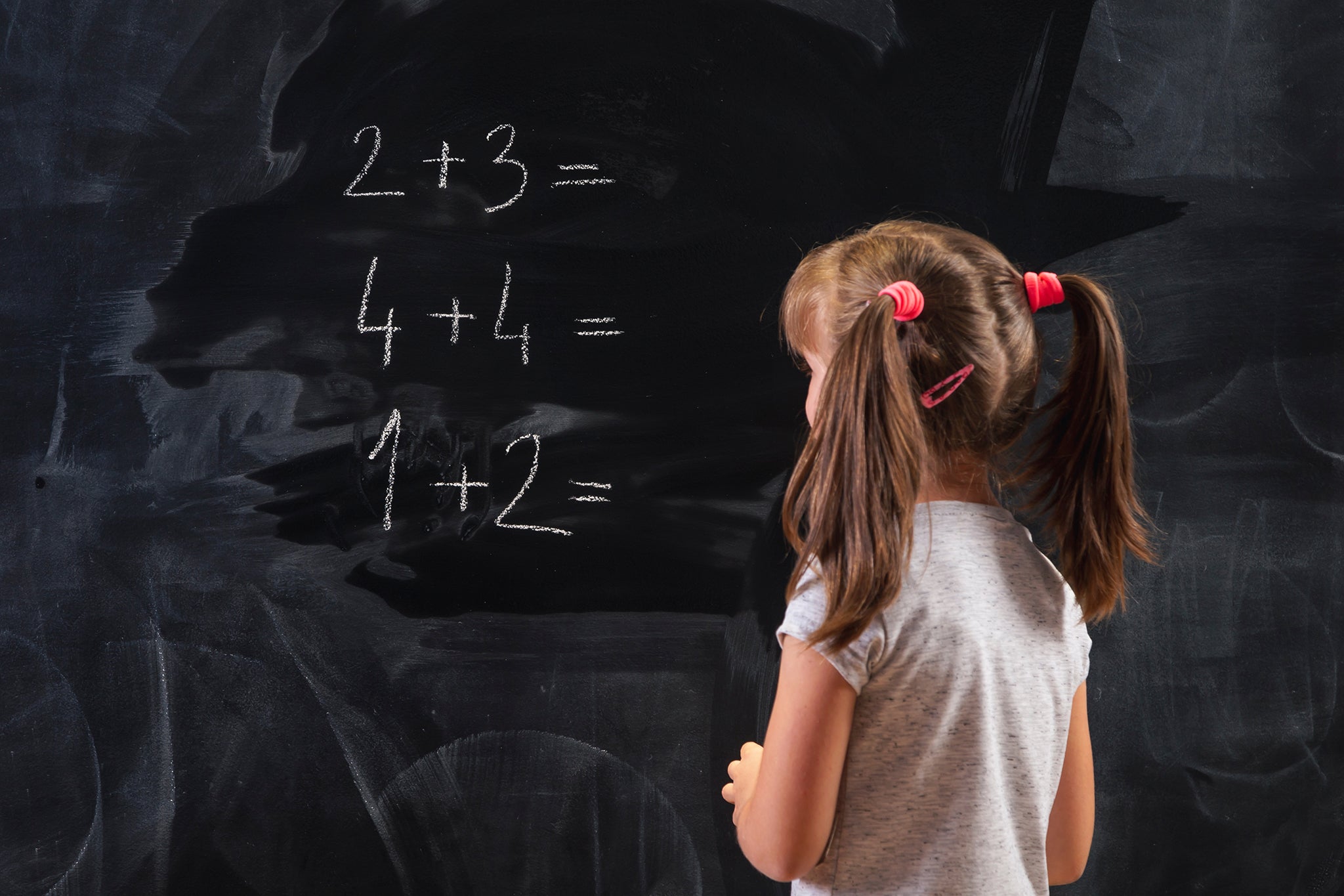 Un problema de matemáticas compartido en línea por un maestro de primaria ha dejado a internet tratando de encontrar la respuesta