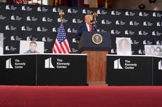 Trump nombra a Strait, Stallone y Kiss para los Kennedy Center Honors y dice que será anfitrión