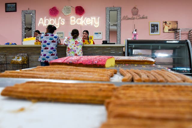 TEXAS-MIGRANTES-PANADERÍA