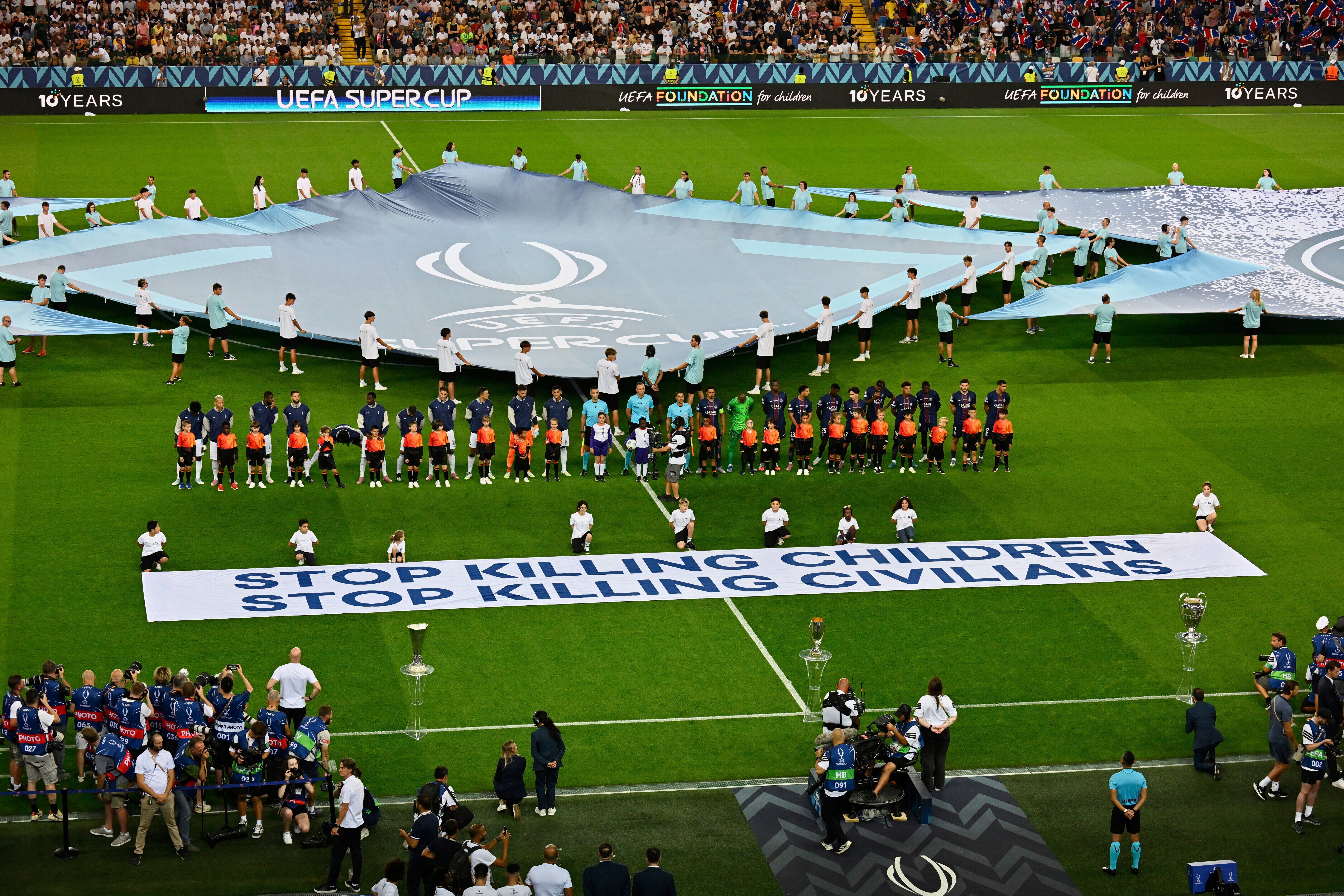 SUPERCOPA-UEFA-PANCARTA