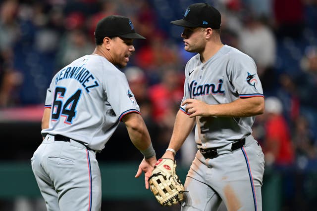 MARLINS-GUARDIANES