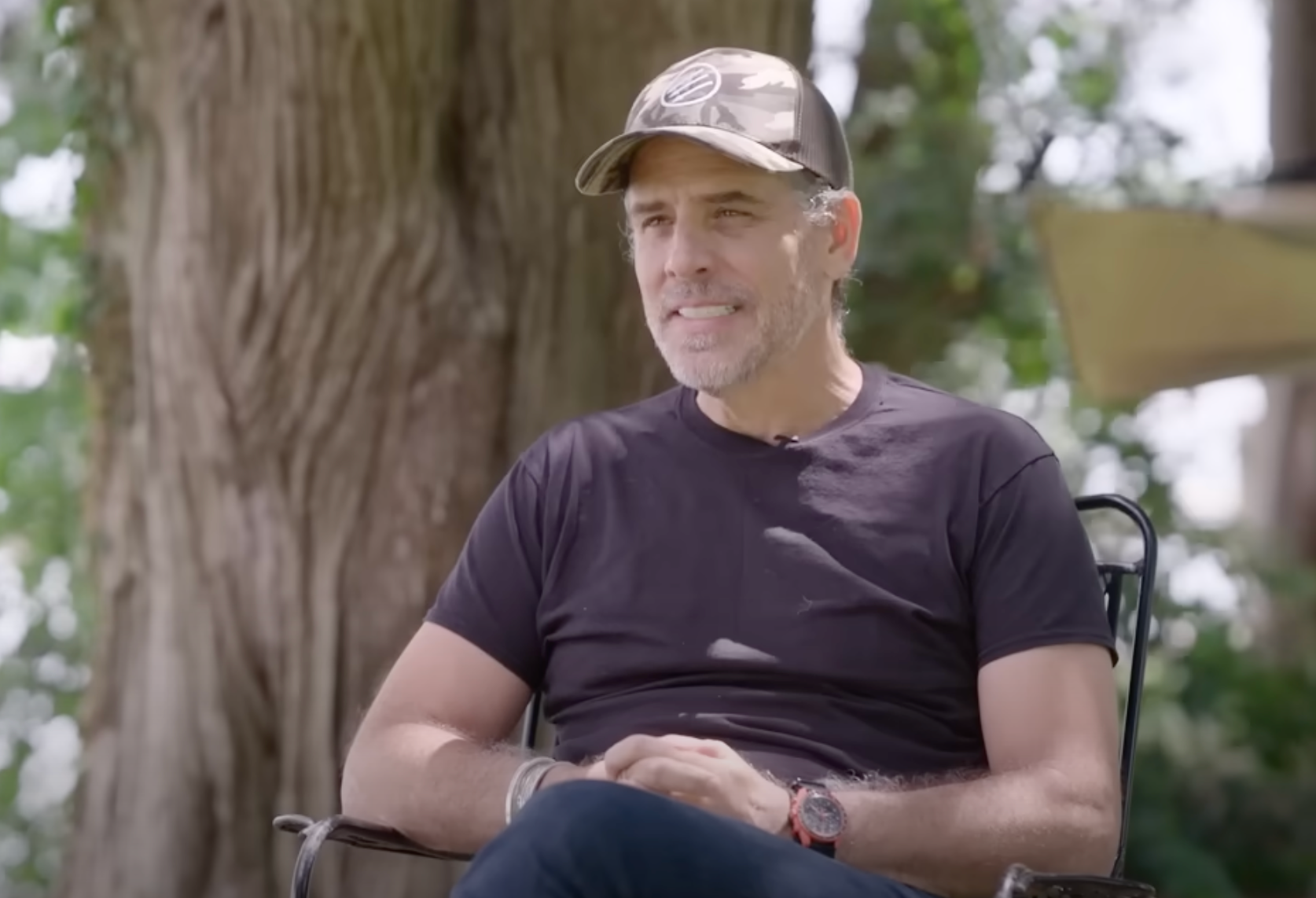Hunter Biden participó en otra entrevista con el YouTuber Andrew Callaghan para abordar las amenazas legales de la primera dama Melania Trump