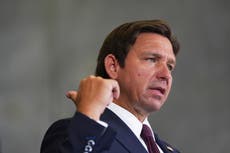 DeSantis anuncia planes para un segundo centro de detención de inmigrantes en el norte de Florida