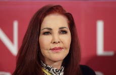 Exsocios demandan a Priscilla Presley por más de 50 millones de dólares