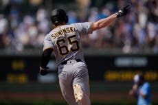 Jonrón decisivo de Jack Suwinski en la novena da la victoria a los Piratas 3-2 sobre los Cachorros