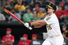 Atléticos conectan 3 jonrones en victoria 10-3 sobre Angelinos