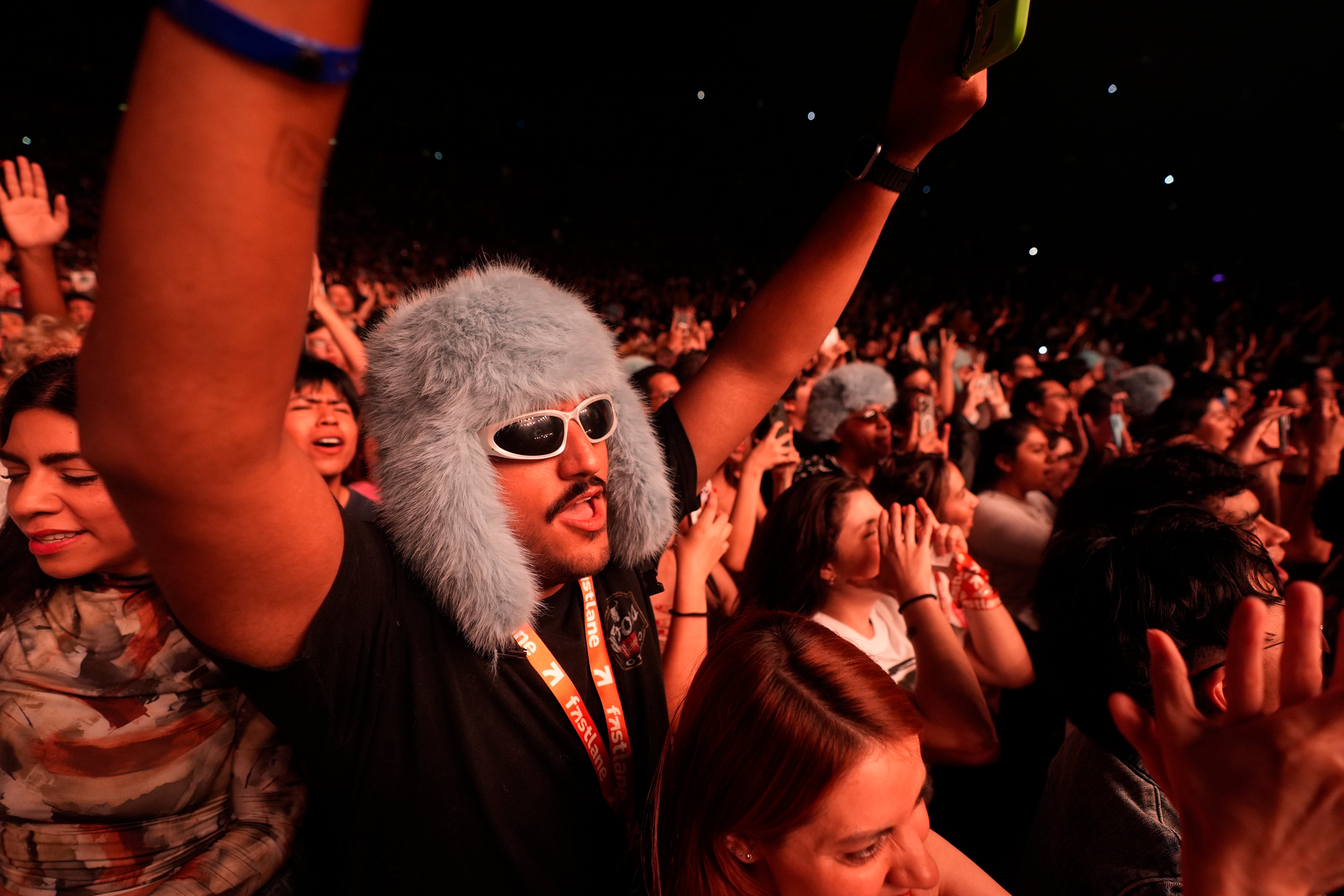 CA7RIEL & PACO AMOROSO