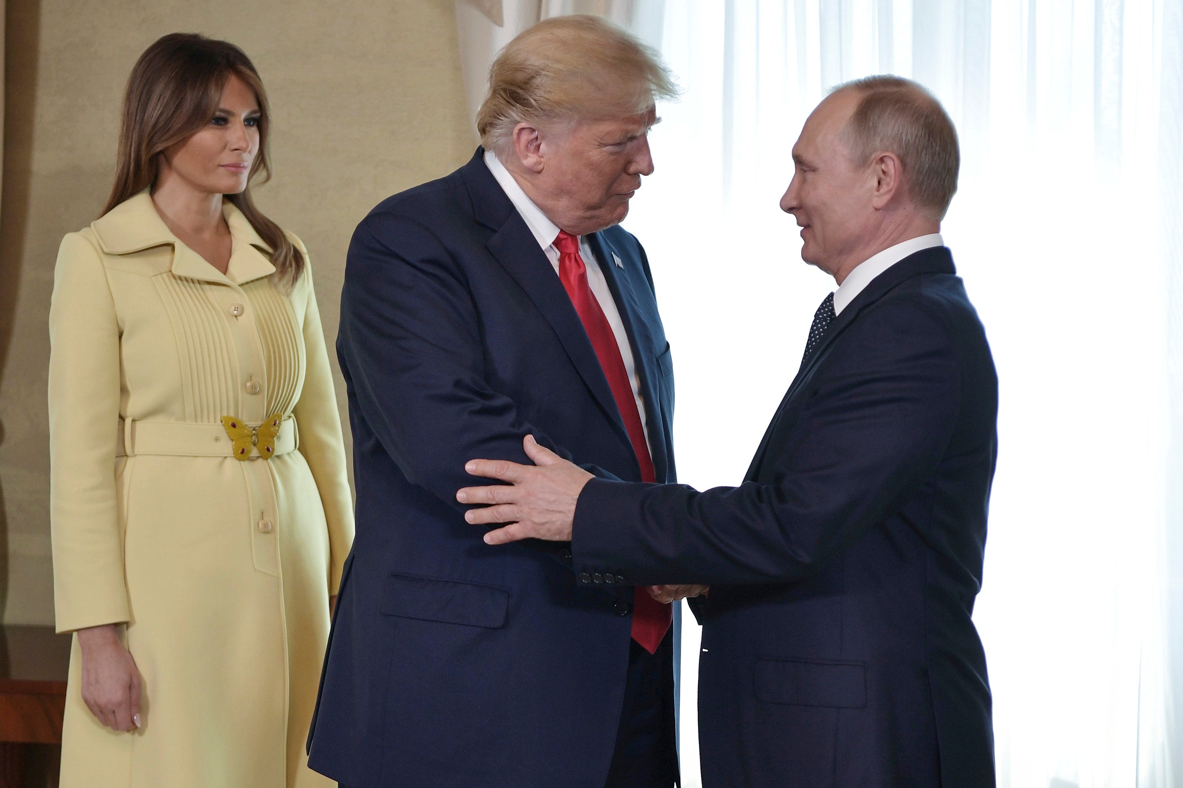 MELANIA TRUMP-PUTIN-CARTA