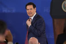 EEUU detiene visas para personas de Gaza tras video de activista conservadora