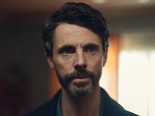 ‘Dept. Q’: fans celebran la renovación del éxito de Netflix para la temporada 2