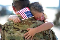 Veteranos de la guerra de EEUU en Afganistán describen experiencias en informe sobre el conflicto