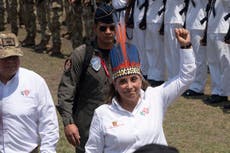 Tribunal de Perú ordena suspender investigaciones contra presidenta Boluarte hasta fin de su gestión