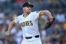 Pivetta poncha a 10 en juego combinado de 4 hits; Padres vencen 5-1 a Gigantes