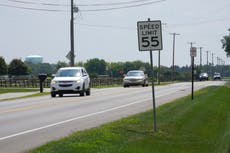 Algunas comunidades en EEUU sopesan ajustes a los límites de velocidad en carreteras