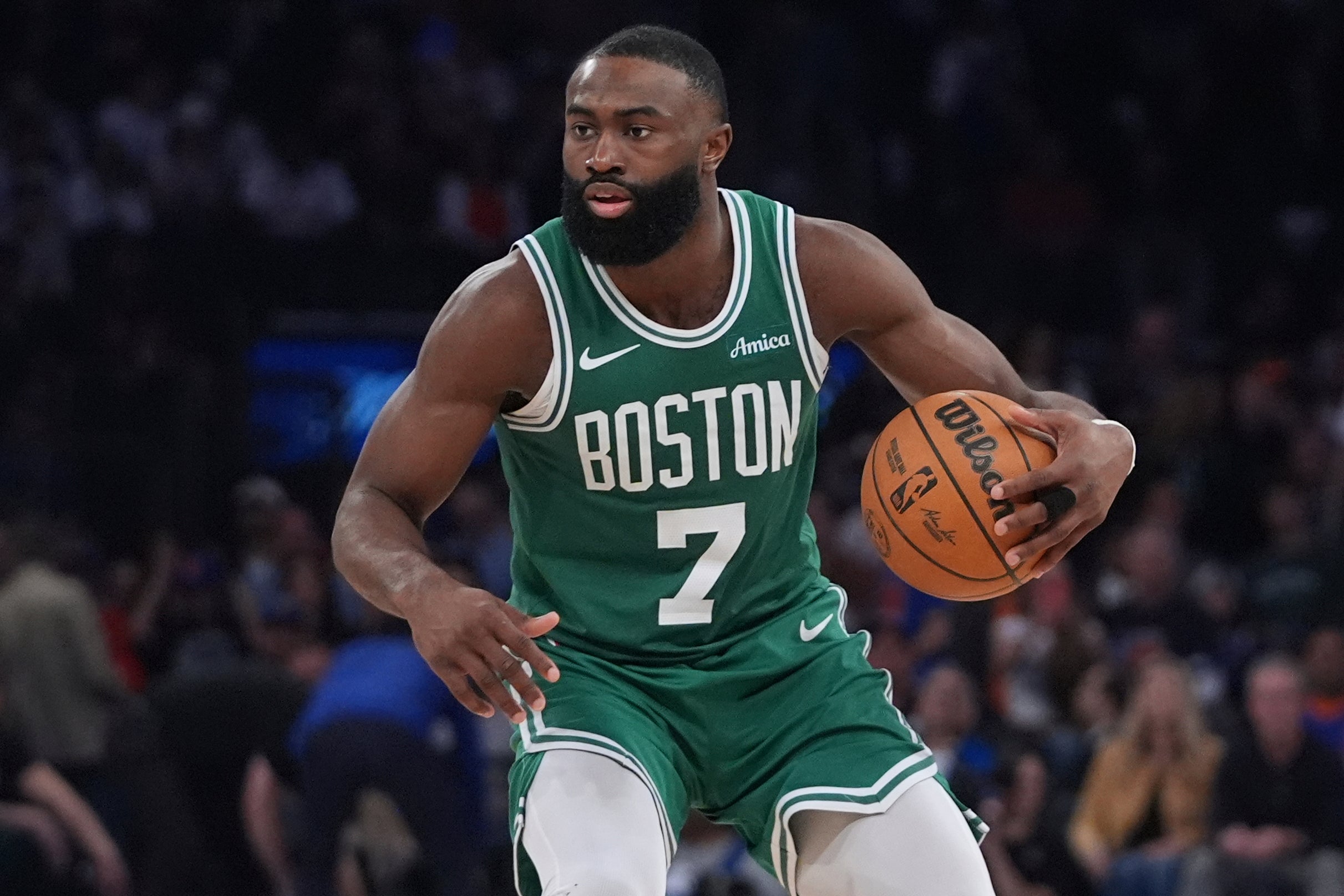 CELTICS BROWN PADRE