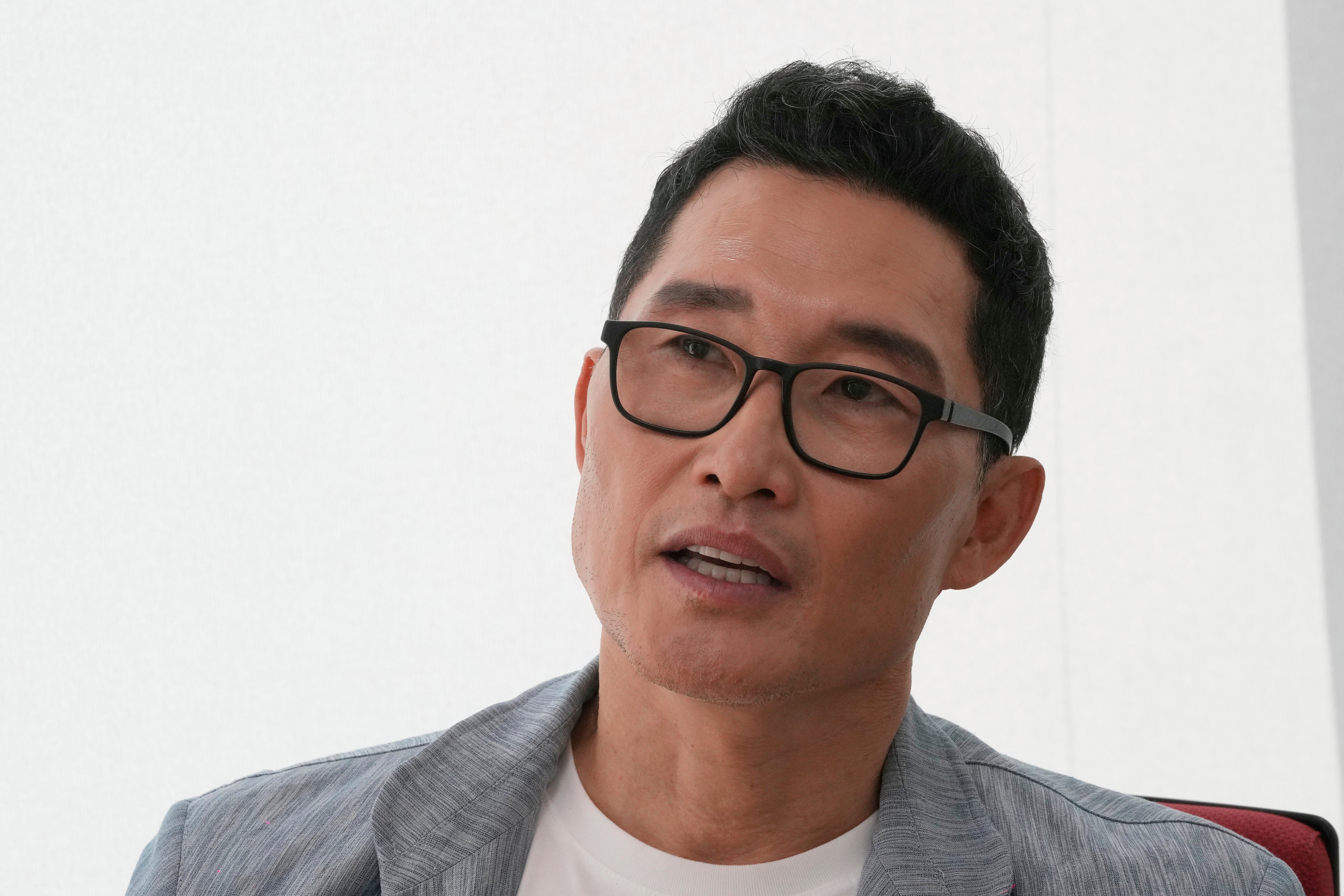 DANIEL DAE KIM