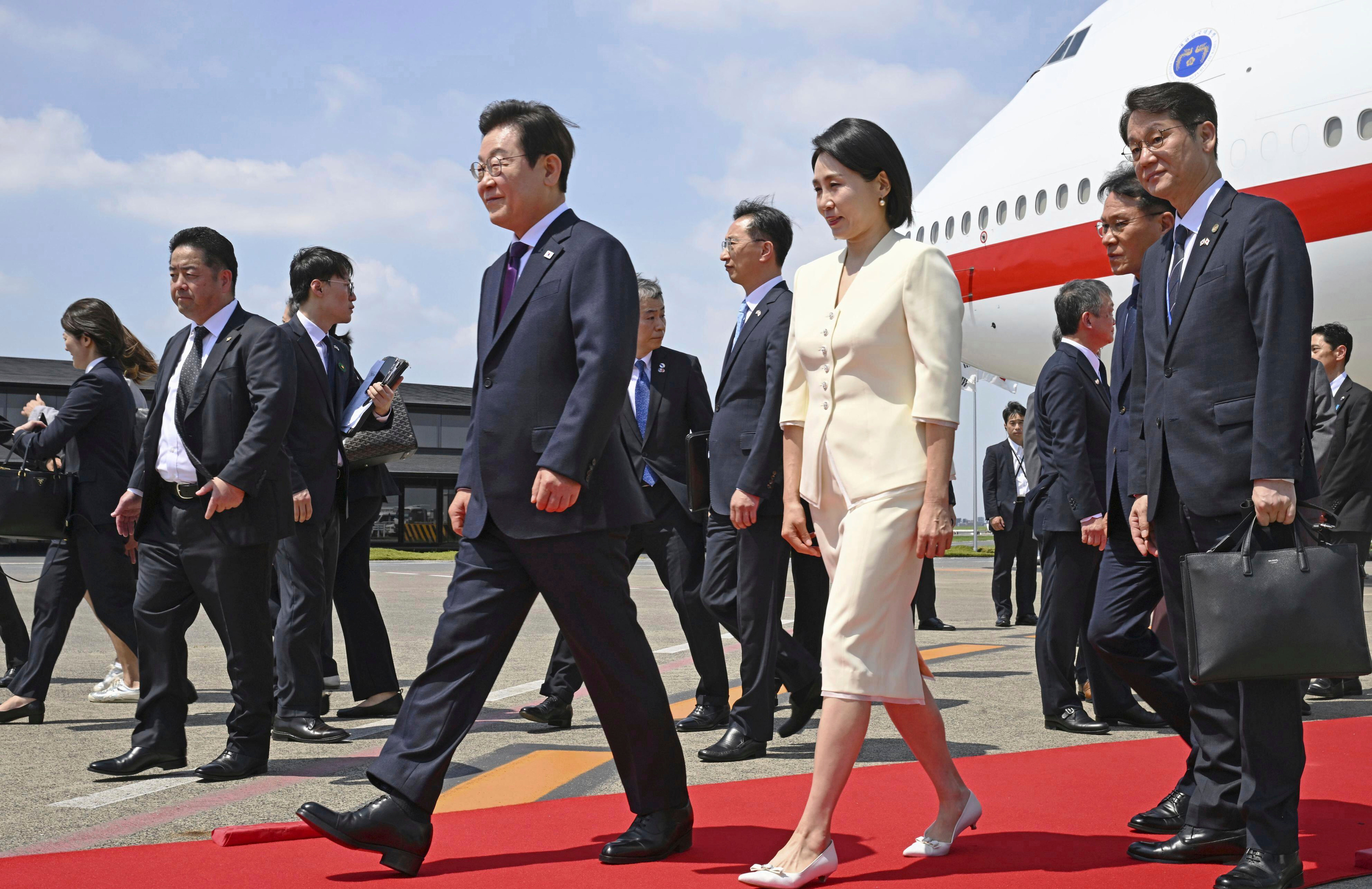 ASI-GEN JAPÓN-SURCOREA