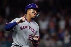 Mets conectan 6 jonrones y respaldan sólida apertura de Holmes en victoria 9-2 sobre Bravos