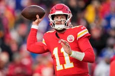 Vikings suman a Carson Wentz como suplente de J.J. McCarthy y envían a Sam Howell a Eagles, según AP