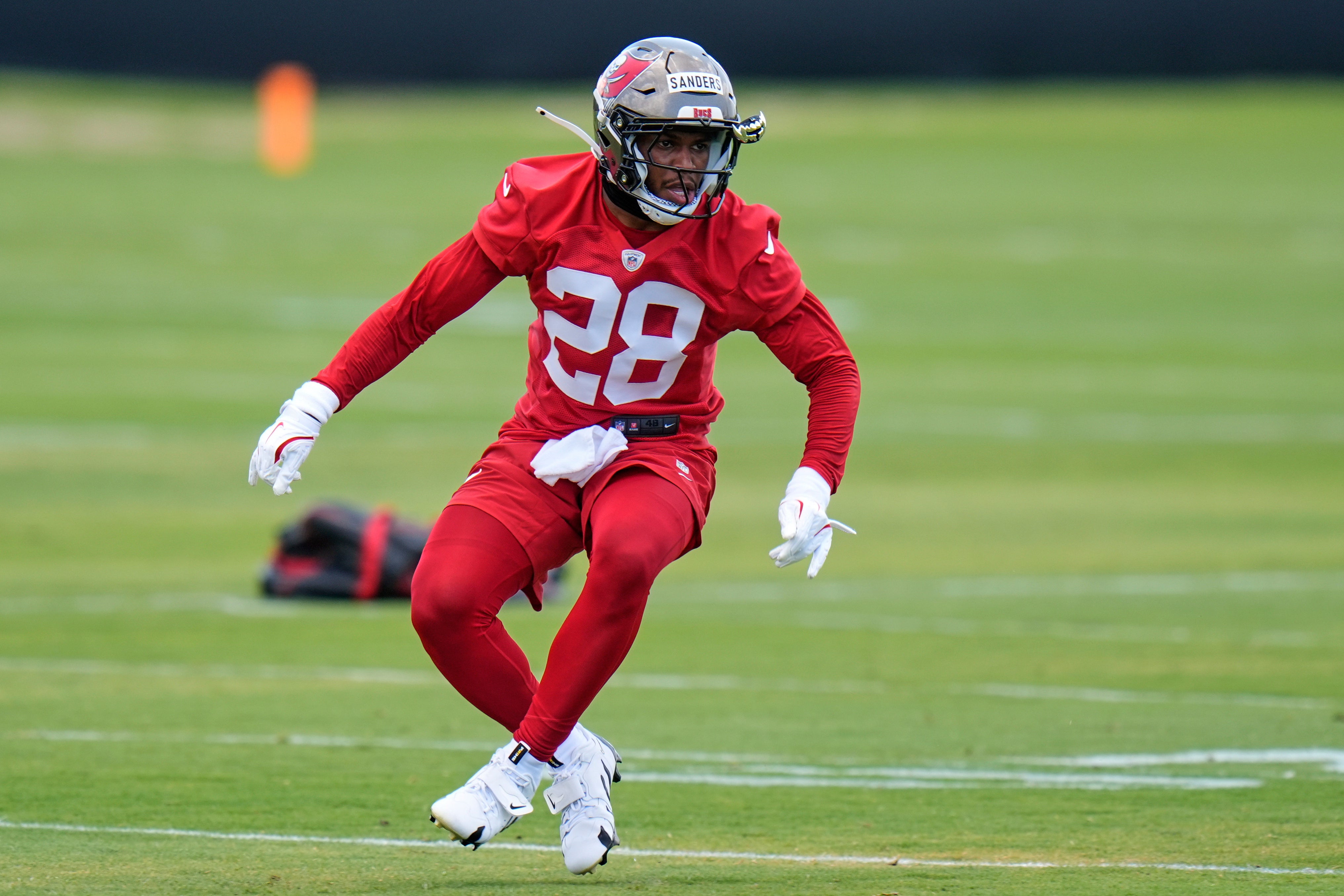 BUCCANEERS-SANDERS