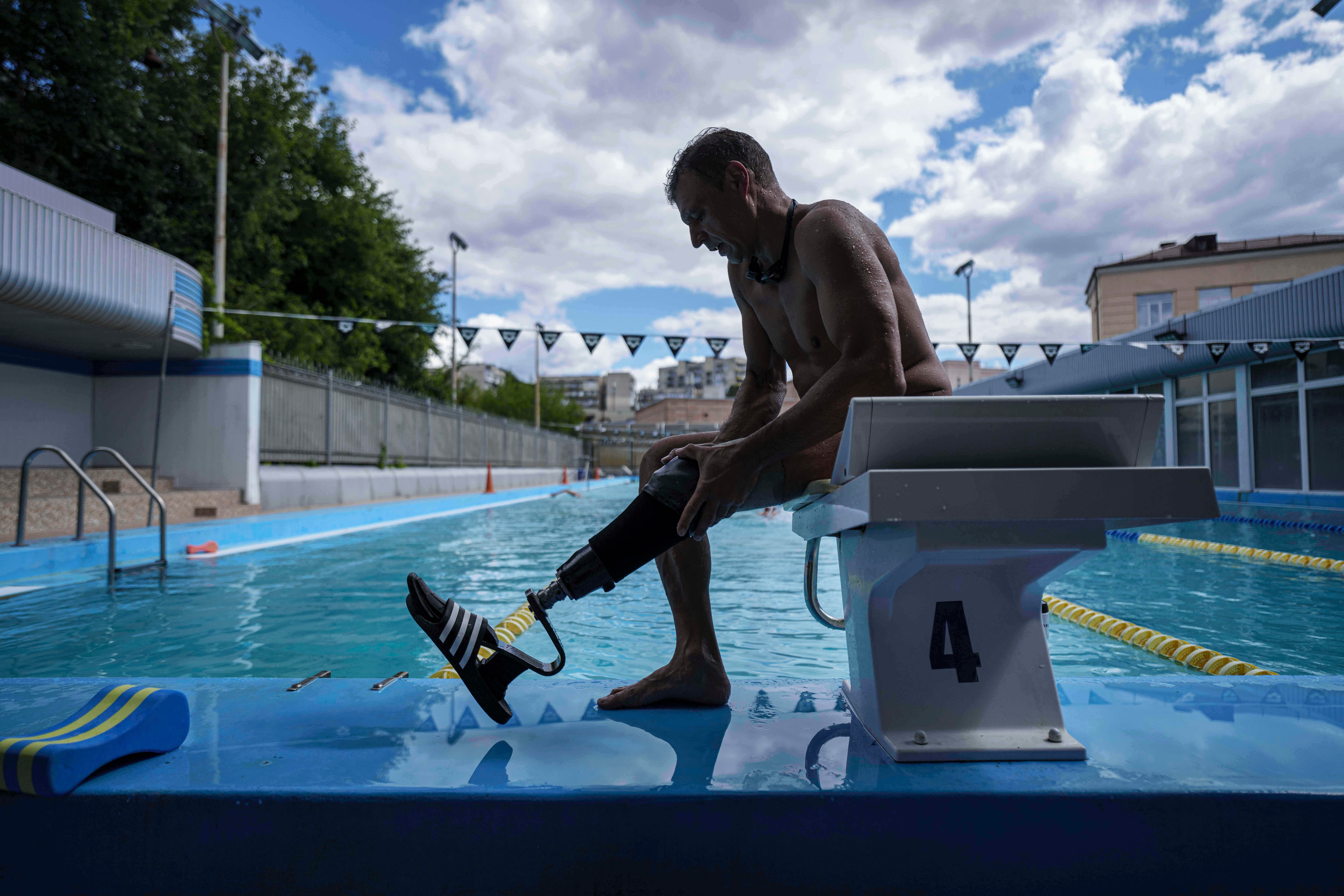 UCRANIA-NADADORES AMPUTADOS
