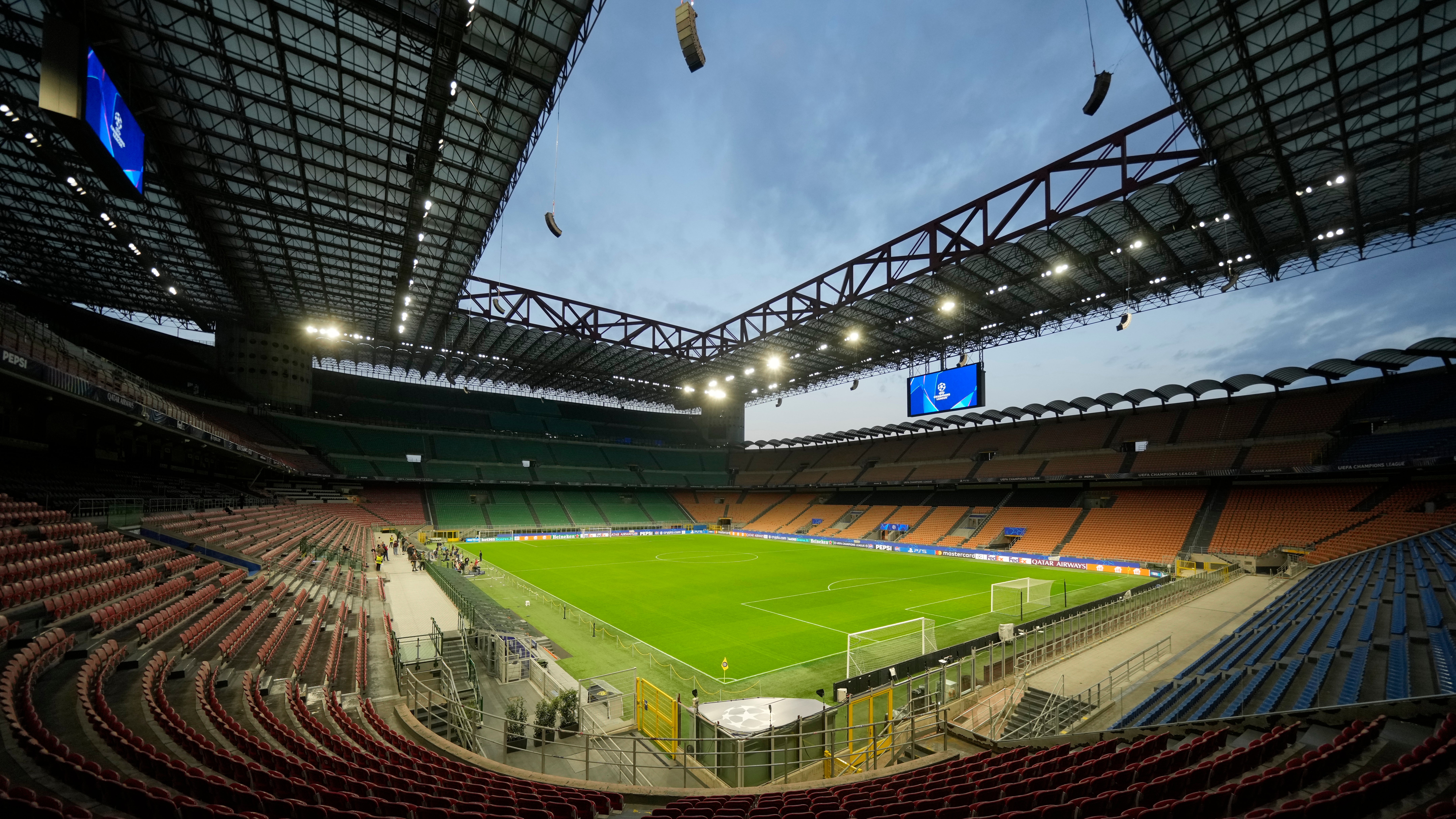 Jefe del fútbol italiano teme perder la Euro 2032 por estadios obsoletos