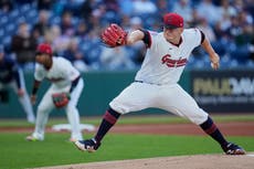 Messick lanza 7 entradas en blanco y Guardianes vencen 3-0 a Rays