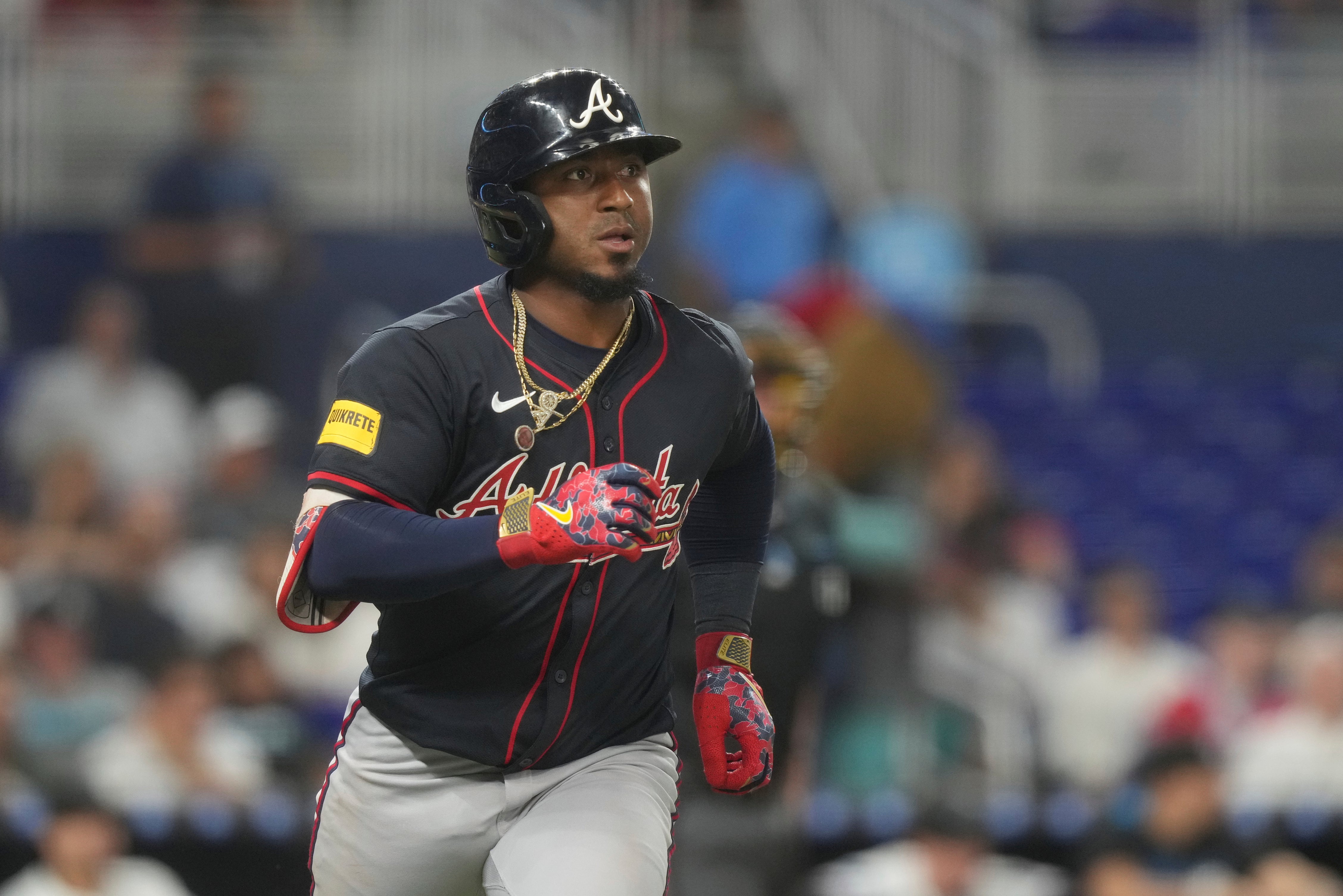 BRAVOS-MARLINS
