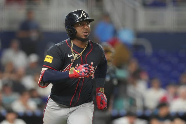 BRAVOS-MARLINS