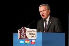 Corte chilena condena a exministro de Deportes por usar información que violan reglas bursátiles