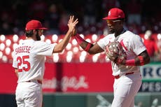 Walker conecta jonrón en séptima entrada de tres carreras y Cardenales vencen 4-1 a Piratas