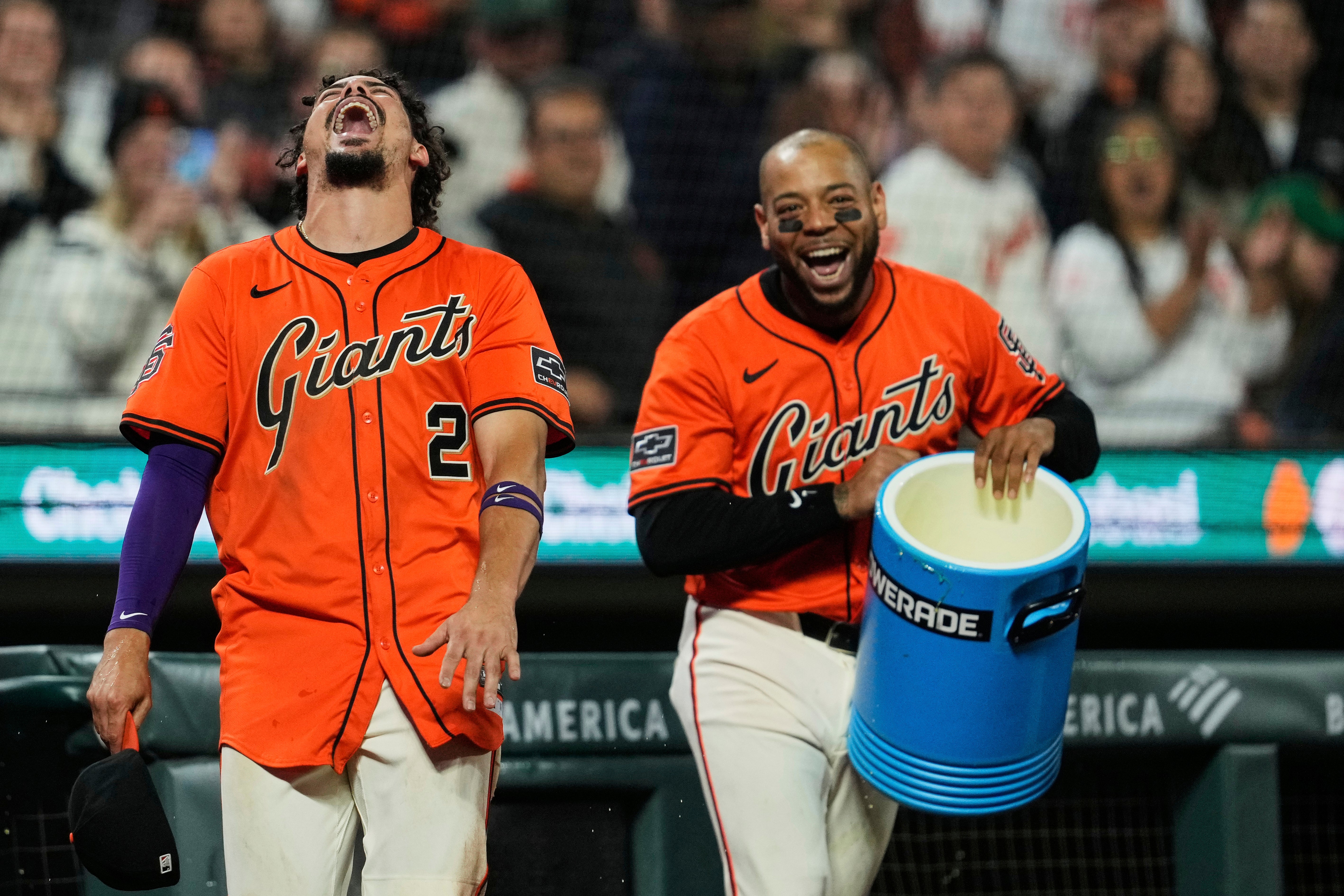 ORIOLES-GIGANTES