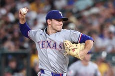 Rangers superan a Atléticos por 5-2 con jonrones de Heim y Helman