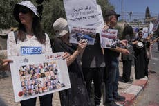 Israelíes y palestinos se unen por la paz en Gaza mientras el padre de Mariam Dagga llora su muerte