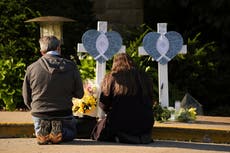 Tiroteo en Minneapolis reaviva el debate sobre el control de armas y la oración