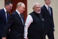 Modi y Putin estrechan lazos mientras India enfrenta altos aranceles de EEUU por comprar crudo ruso