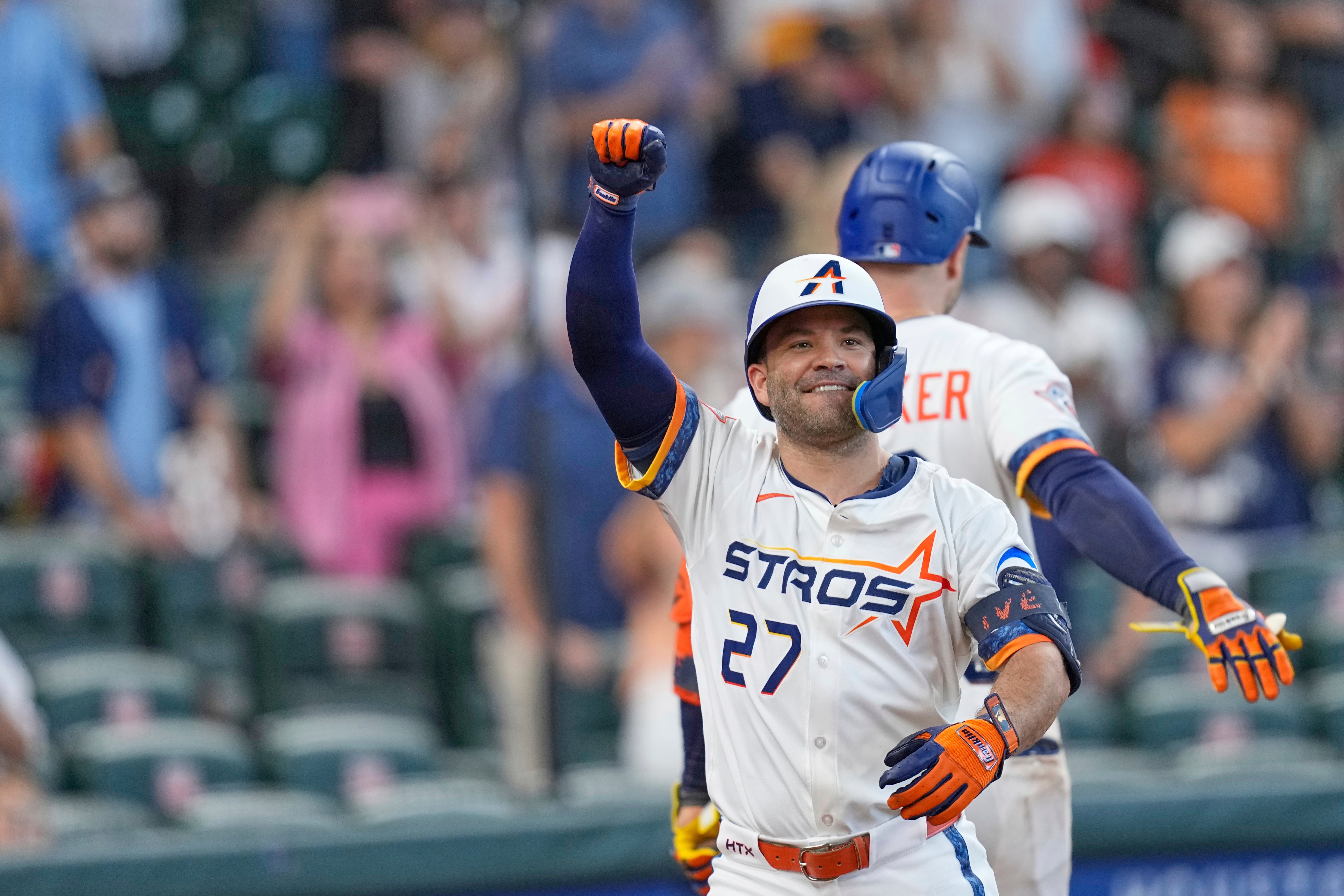 ANGELINOS-ASTROS