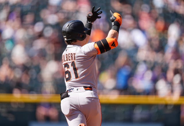 GIGANTES-ROCKIES