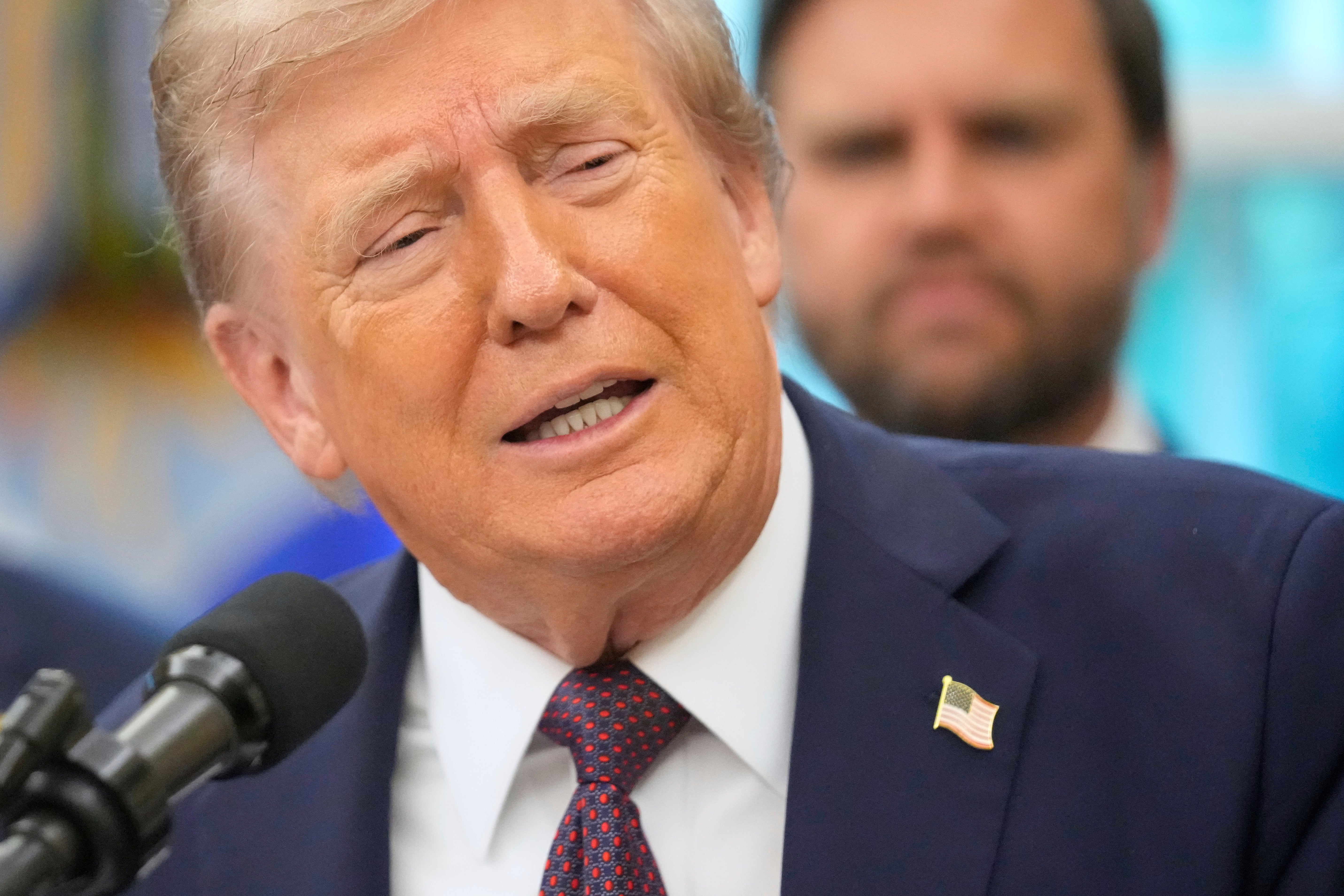 TRUMP-SALUD