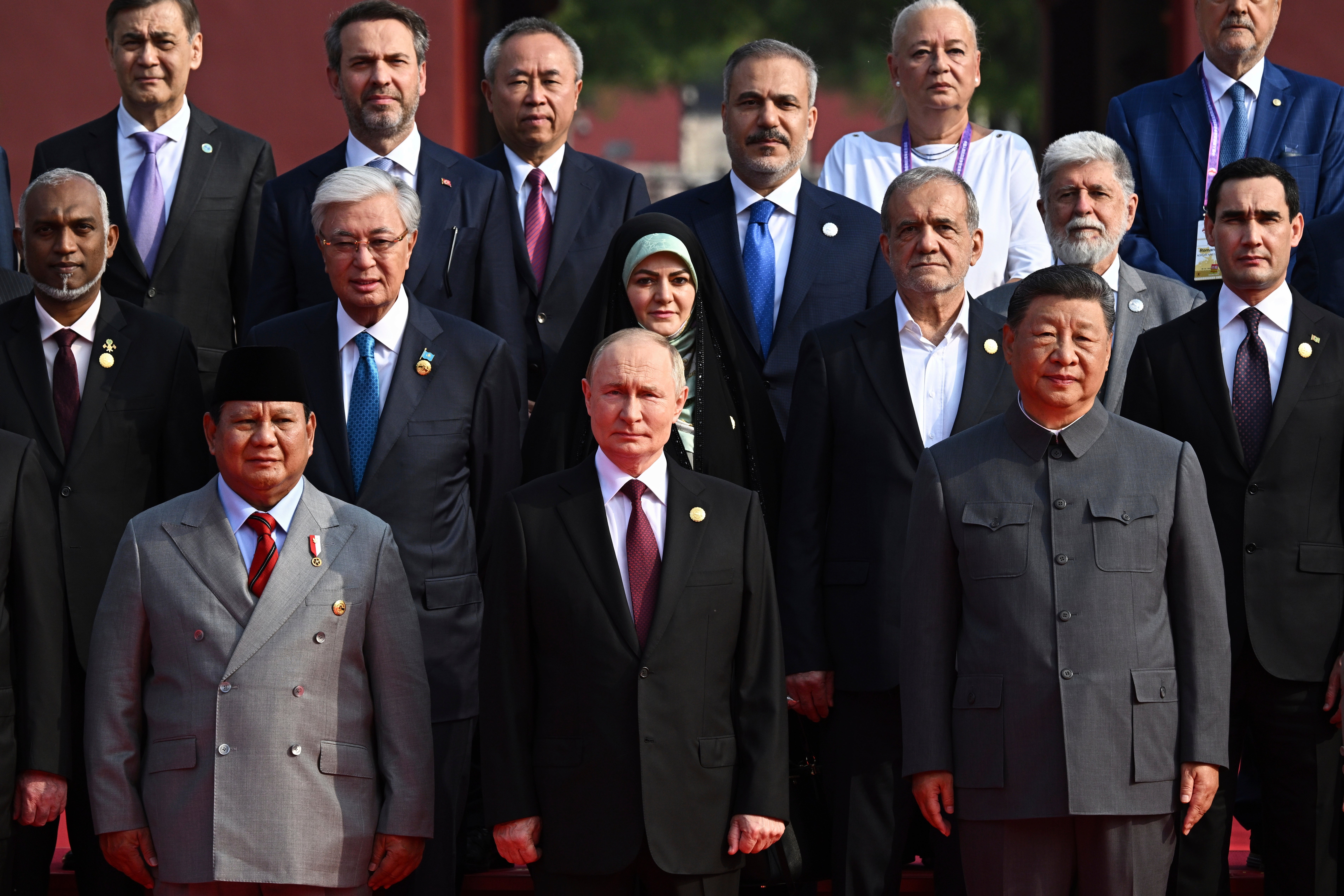 ASI-GEN CHINA-DESFILE MILITAR-INVITADOS