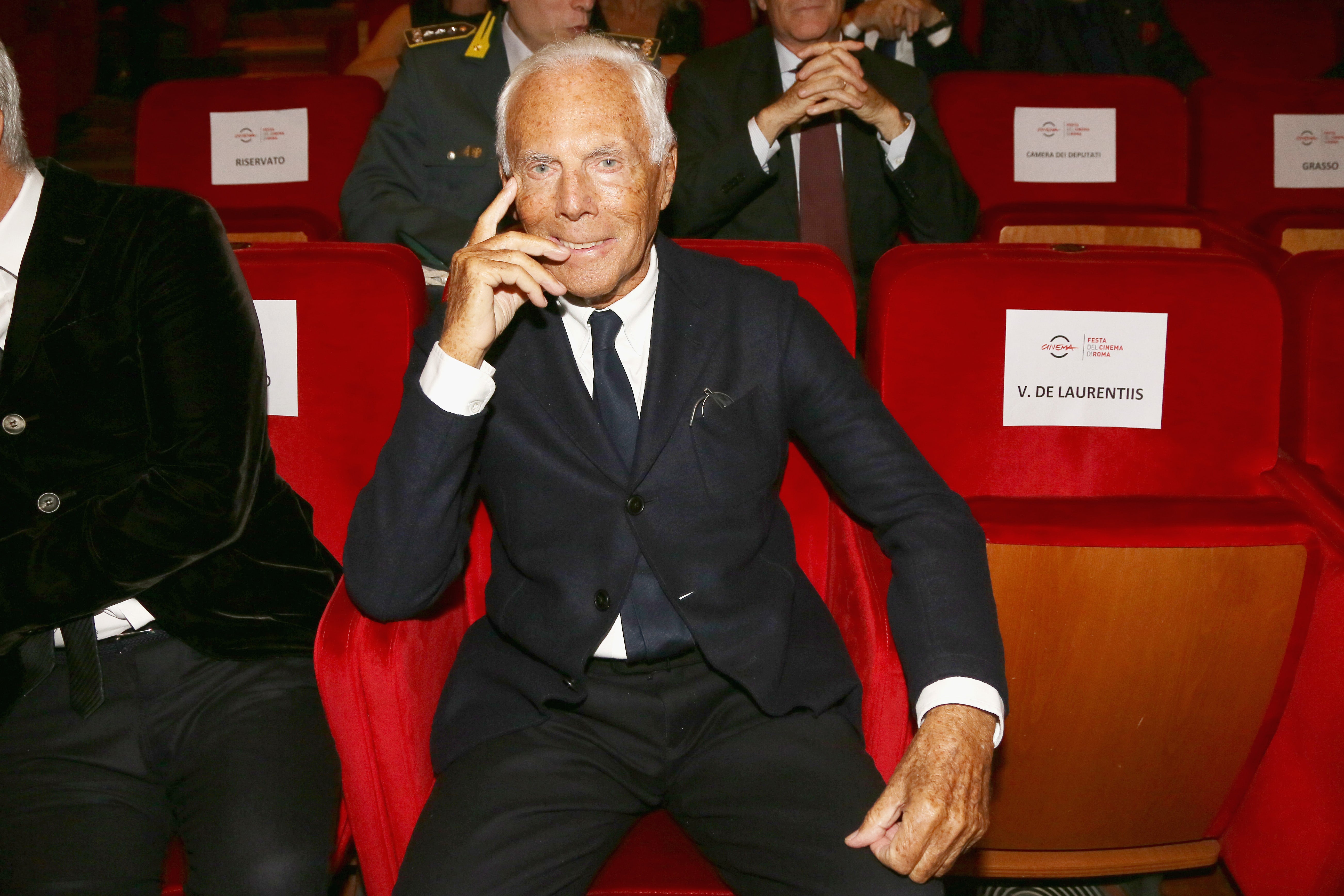 Giorgio Armani confesó que su único arrepentimiento fue no pasar más tiempo con amigos y familia