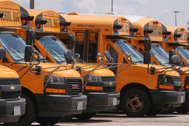 EEUU EDUCACION TRANSPORTE