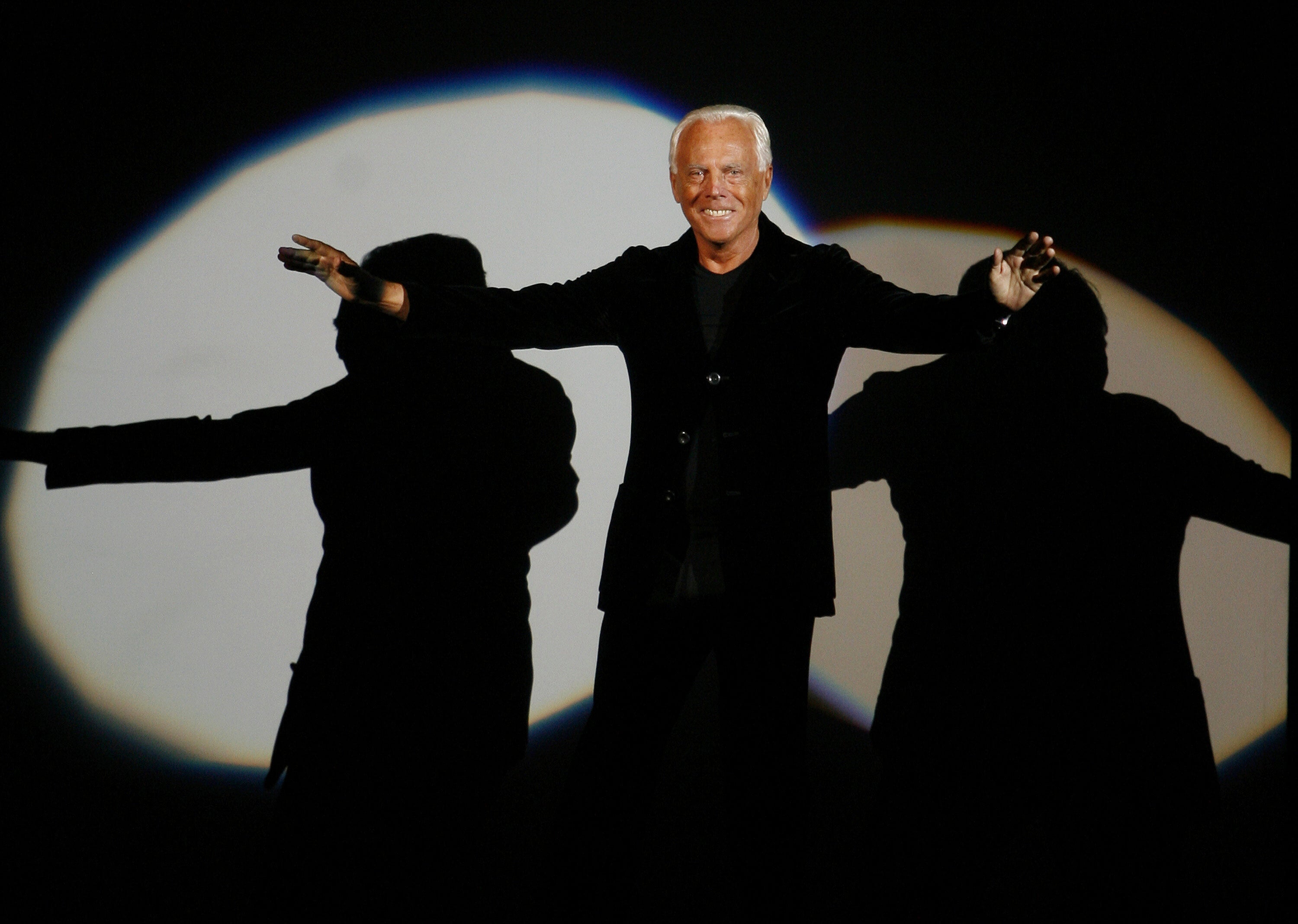 AP fotos: La moda de Giorgio Armani a través de los años