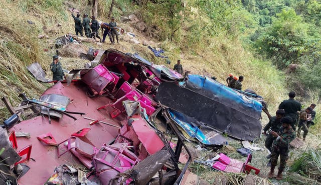 ASI-GEN SRI LANKA-BUS-ACCIDENTE