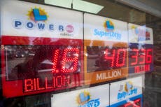 Jugadores de Powerball en Missouri y Texas compartirán premio estimado de 1.800 millones de dólares