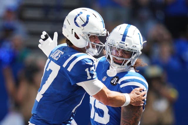 DOLPHINS COLTS