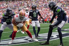 Jake Tonges atrapa un pase desviado y los 49ers vencen a los Seahawks 17-13
