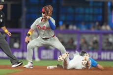 Trea Turner fuera por lesión en el muslo y podría volver con Filis hasta postemporada