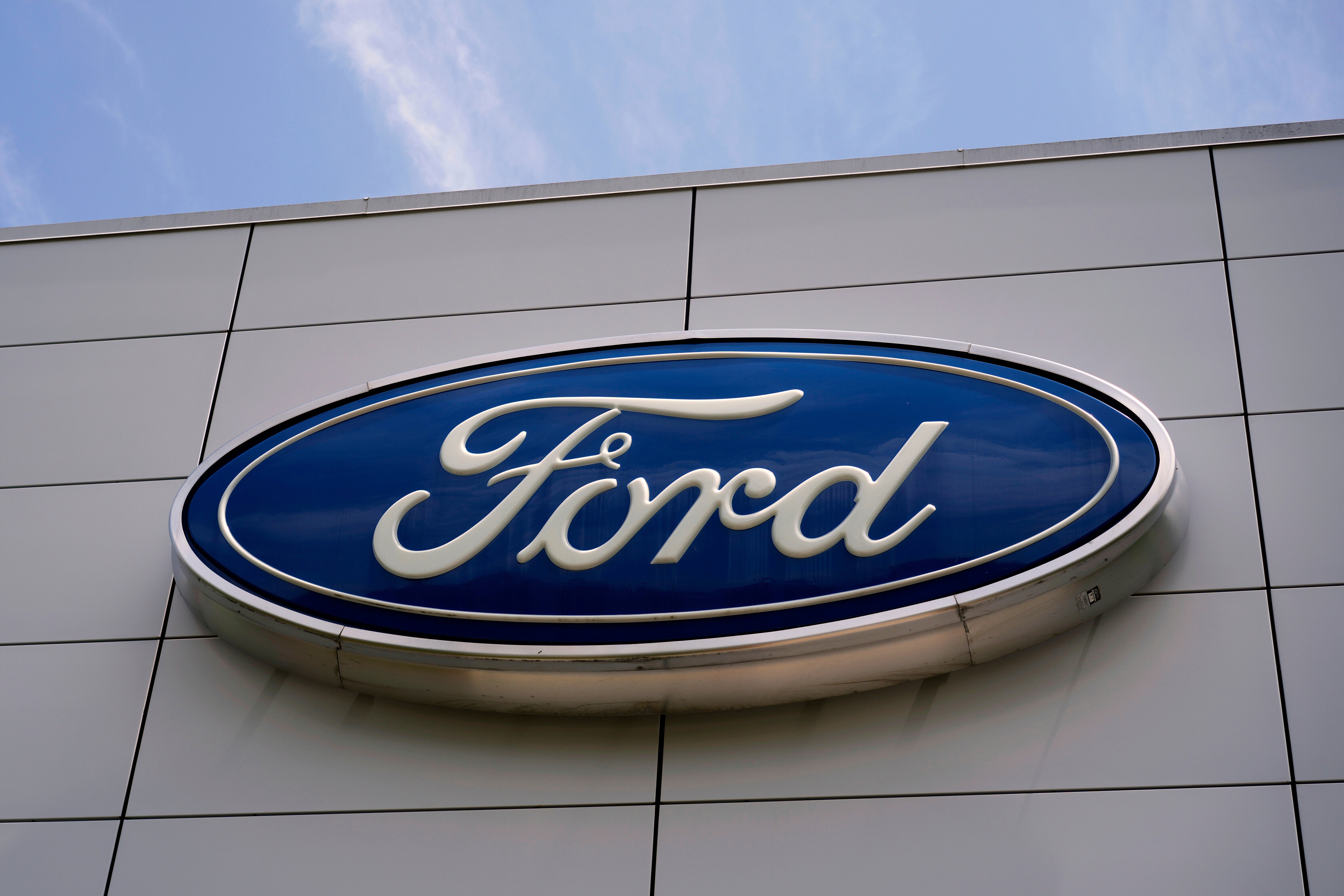 FORD RETIRO